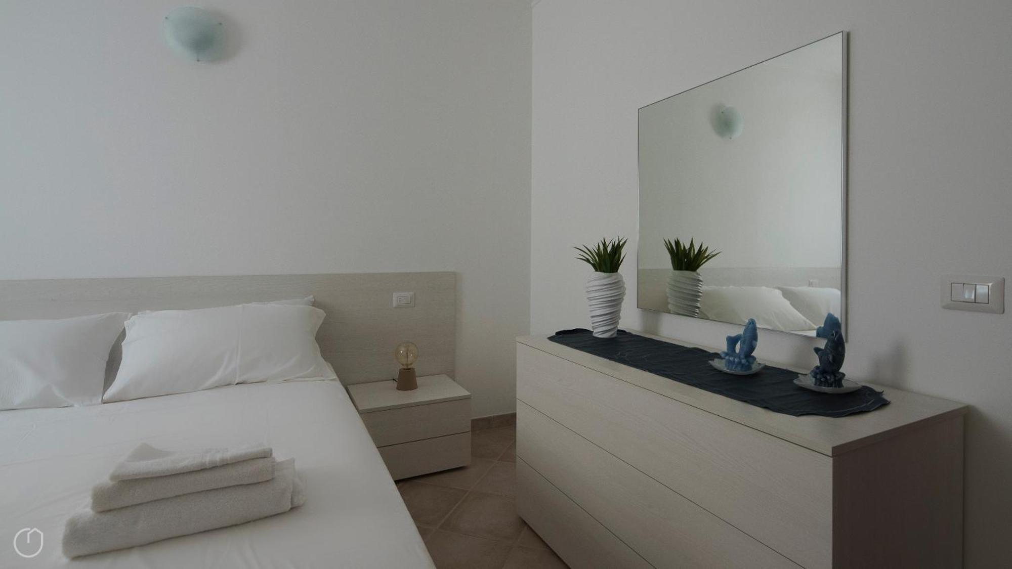Welcomely - Xenia Boutique House 올비아 외부 사진